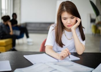 How to Manage Menopause with Easy Lifestyle Changes